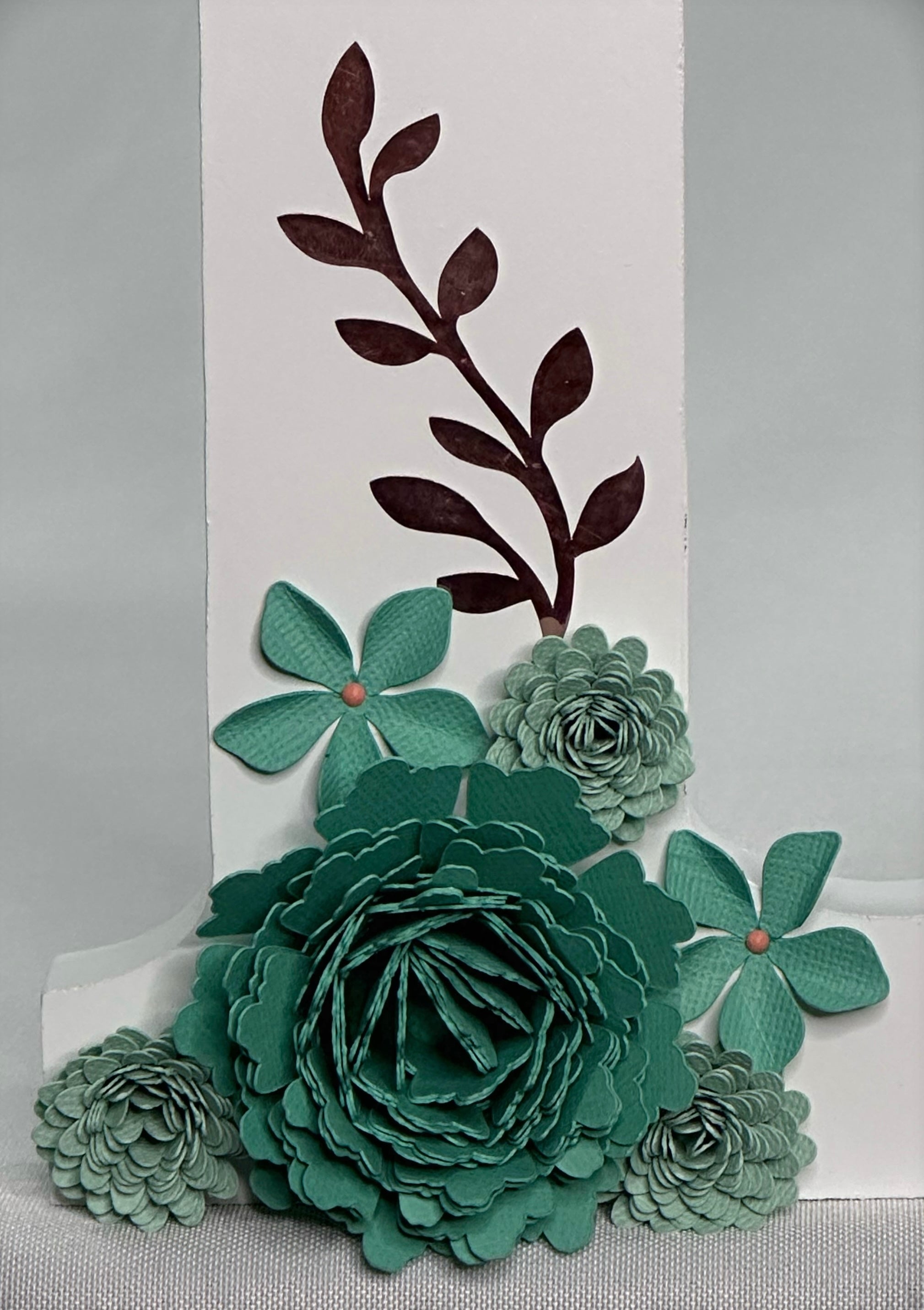 Signature Bloom Initial